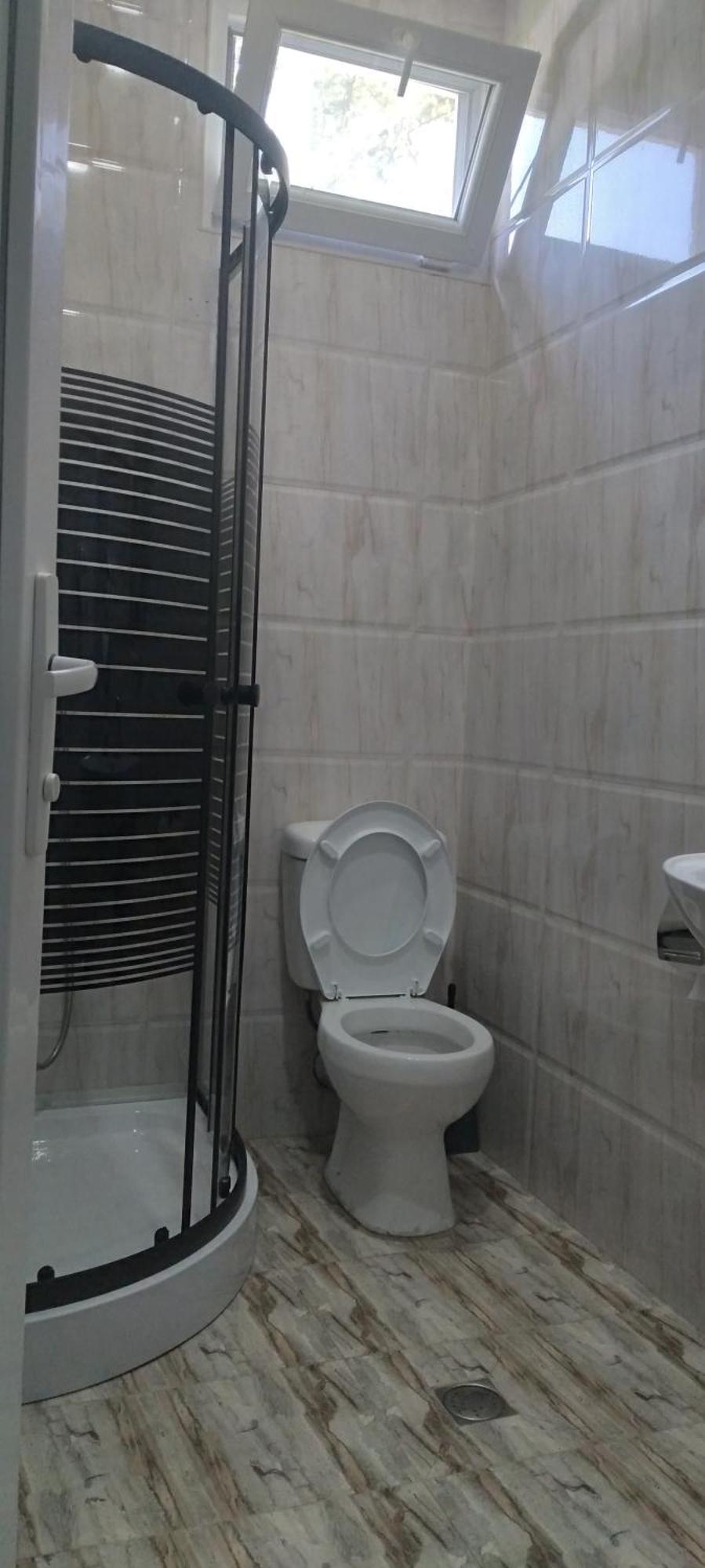 Small Guest House Kvariati Phòng bức ảnh